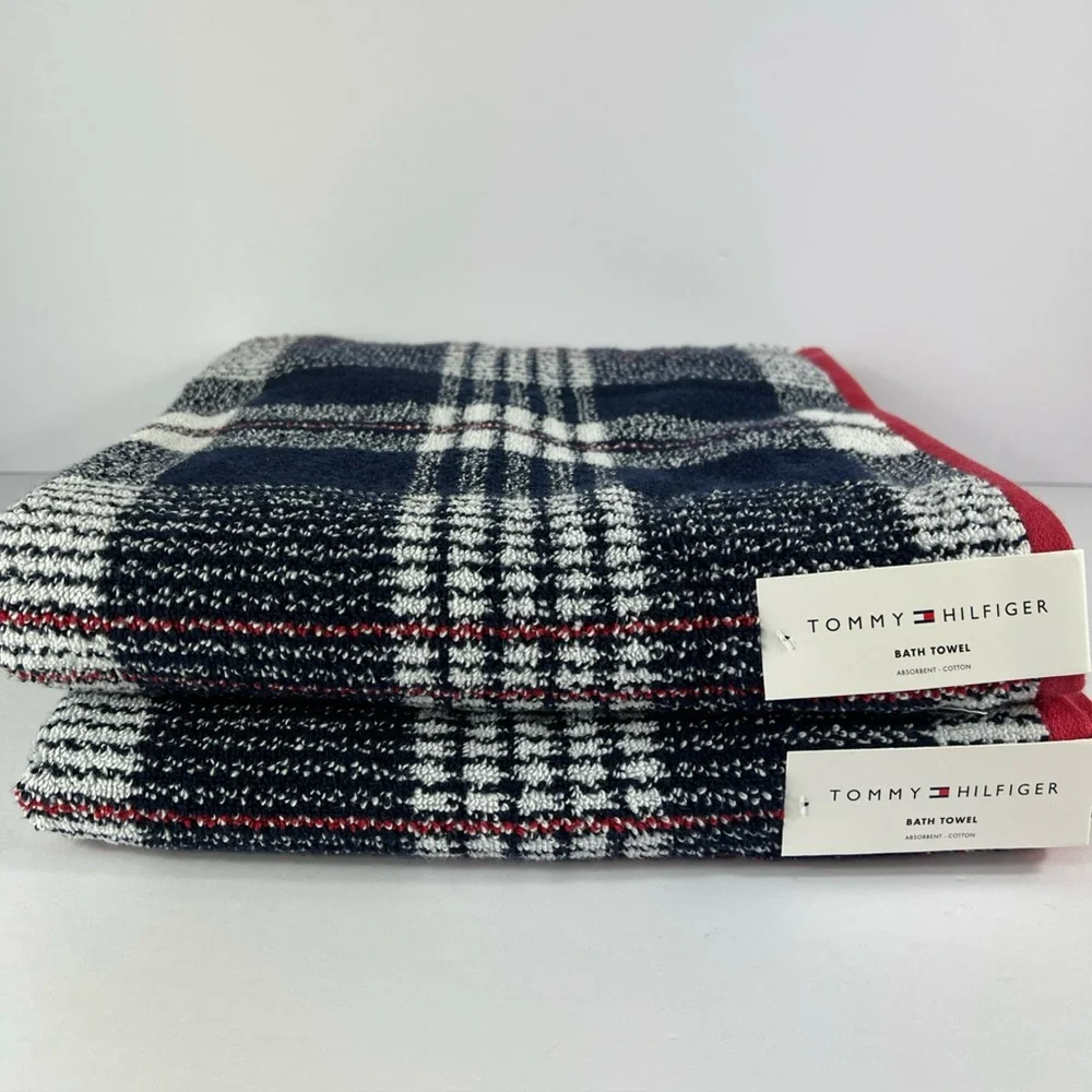 Tommy Hilfiger 2 pc Bath Towel Set Madras Plaid Blue White Red Soft Cotton NEW